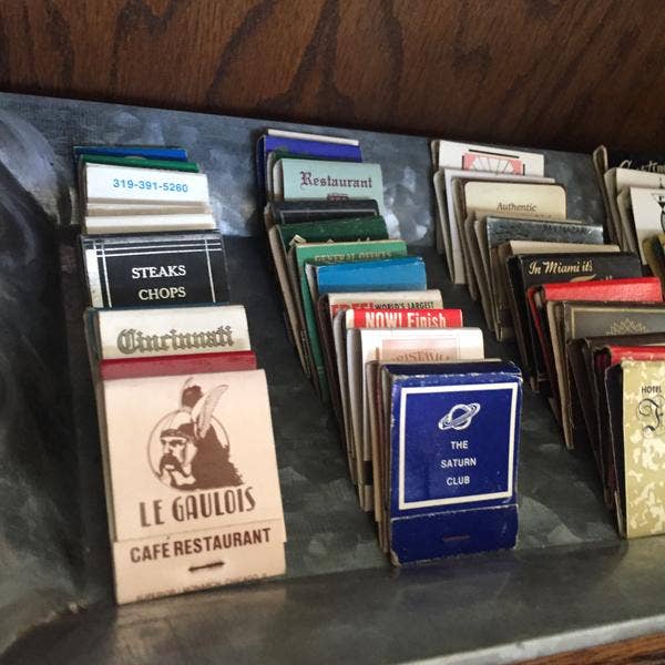 VINTAGE MATCHBOOKS ** GENUINE VINTAGE